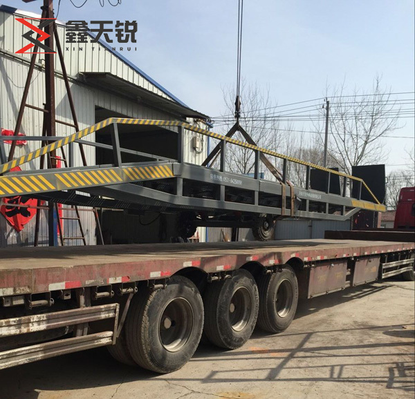 黄南移动式登车桥装车发货